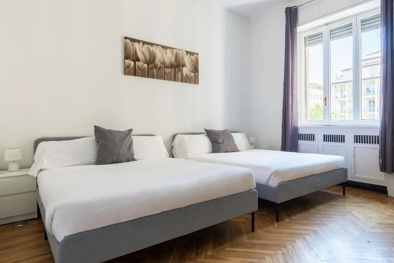 Hemeras Boutique Homes Exclusive 4Bdr Close To Duomo Milano Appartamento